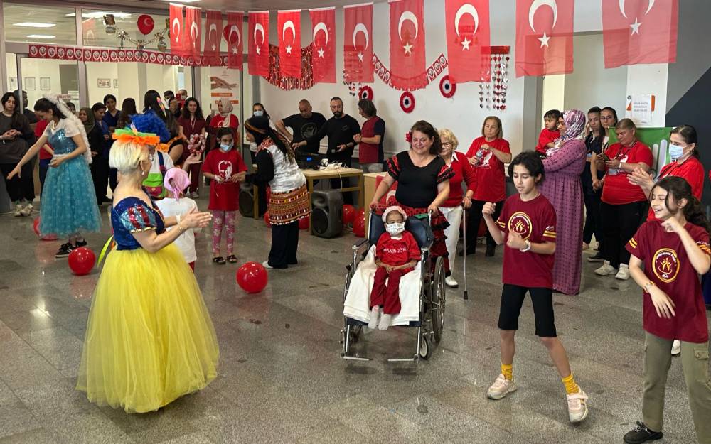 Balcalı'da 23 Nisan Coşkusu