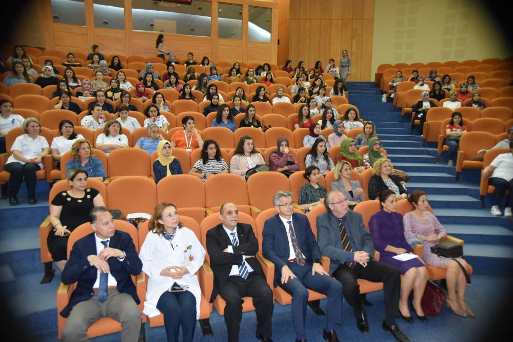 Dünya Ebeler Günü Balcalı'da Kutlandı.